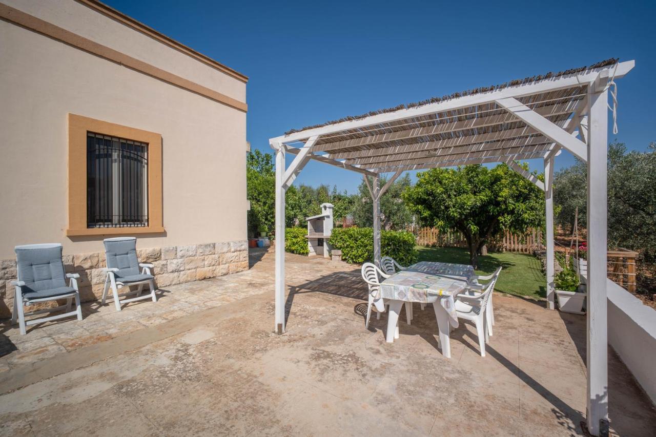 Porta Sugli Ulivi Villa Monopoli Exterior photo